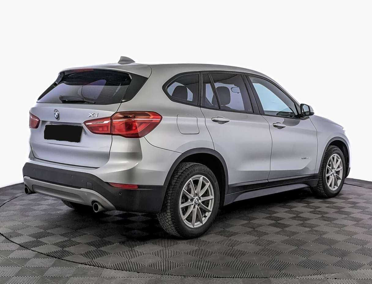 BMW X1 2015 года с пробегом. Фото: #4