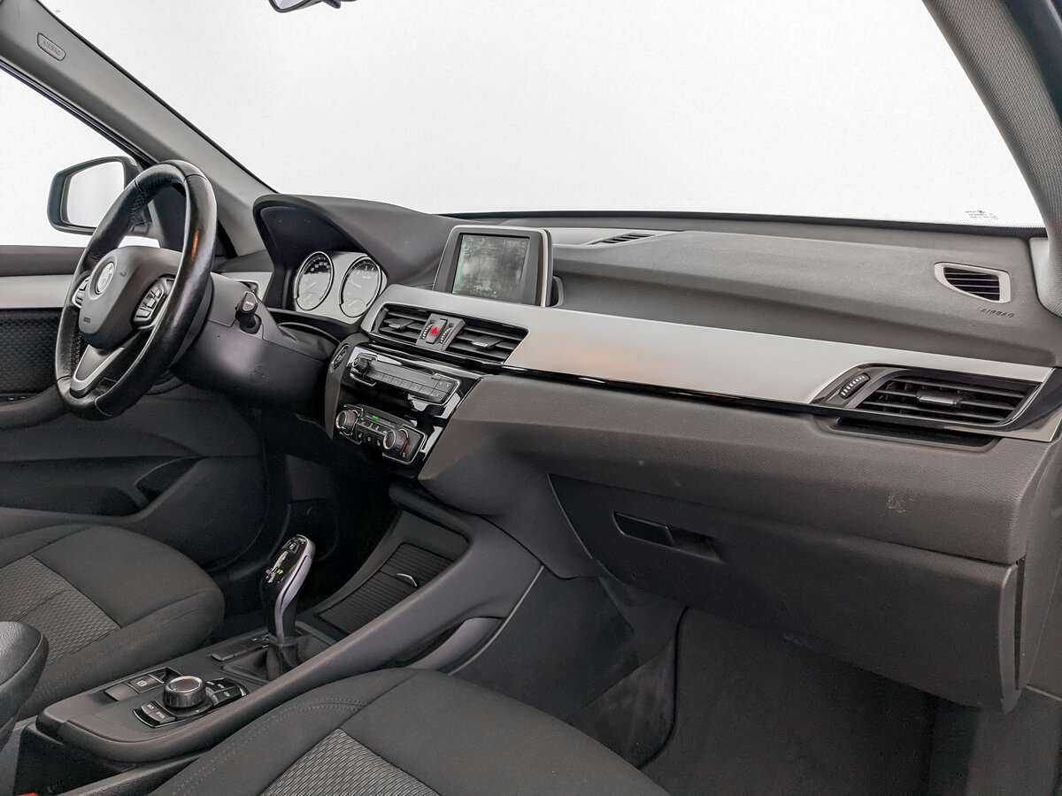 BMW X1 2019 года с пробегом. Фото: #8
