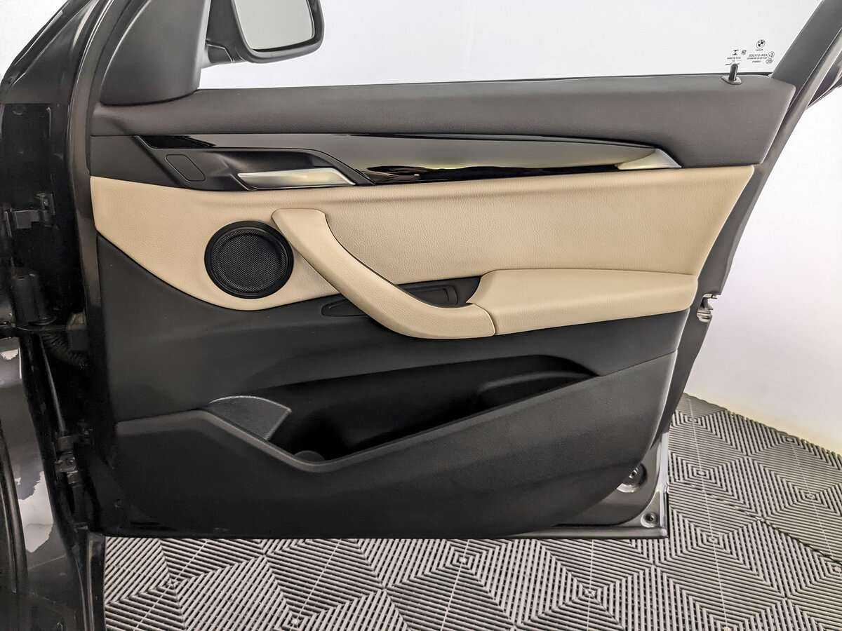 BMW X1 2021 года с пробегом. Фото: #19
