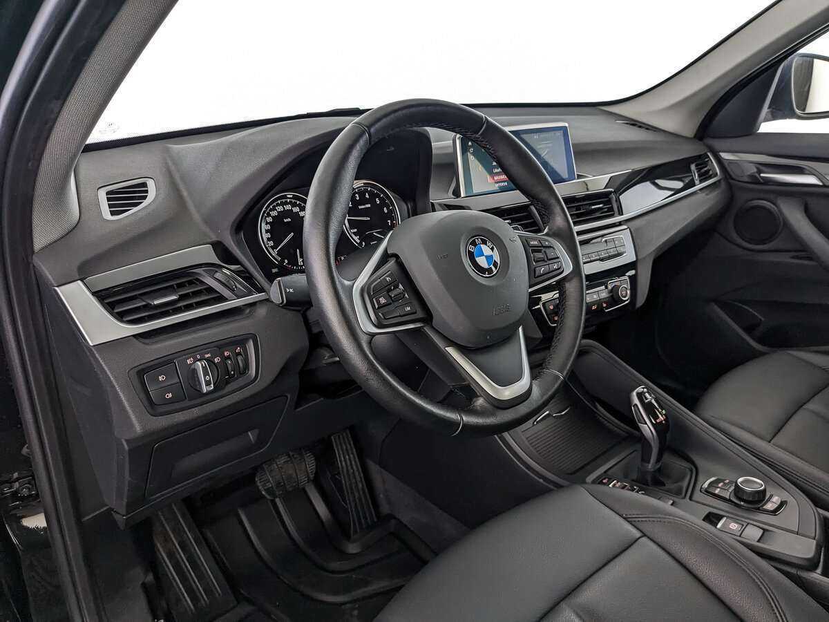 BMW X1 2021 года с пробегом. Фото: #12
