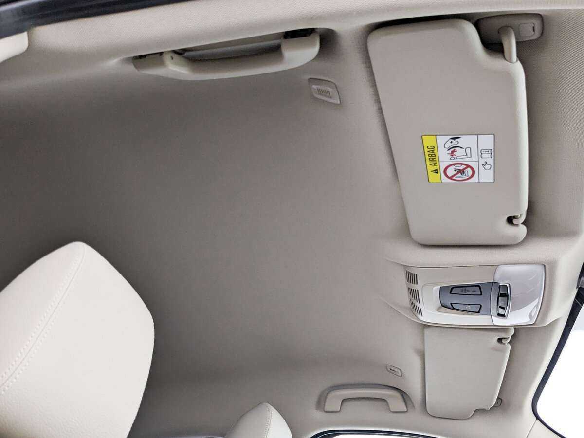 BMW X1 2021 года с пробегом. Фото: #17