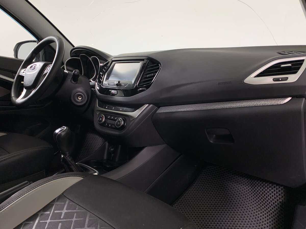 Б/У Лада (ВАЗ) Веста 2018 года. Фото: #10