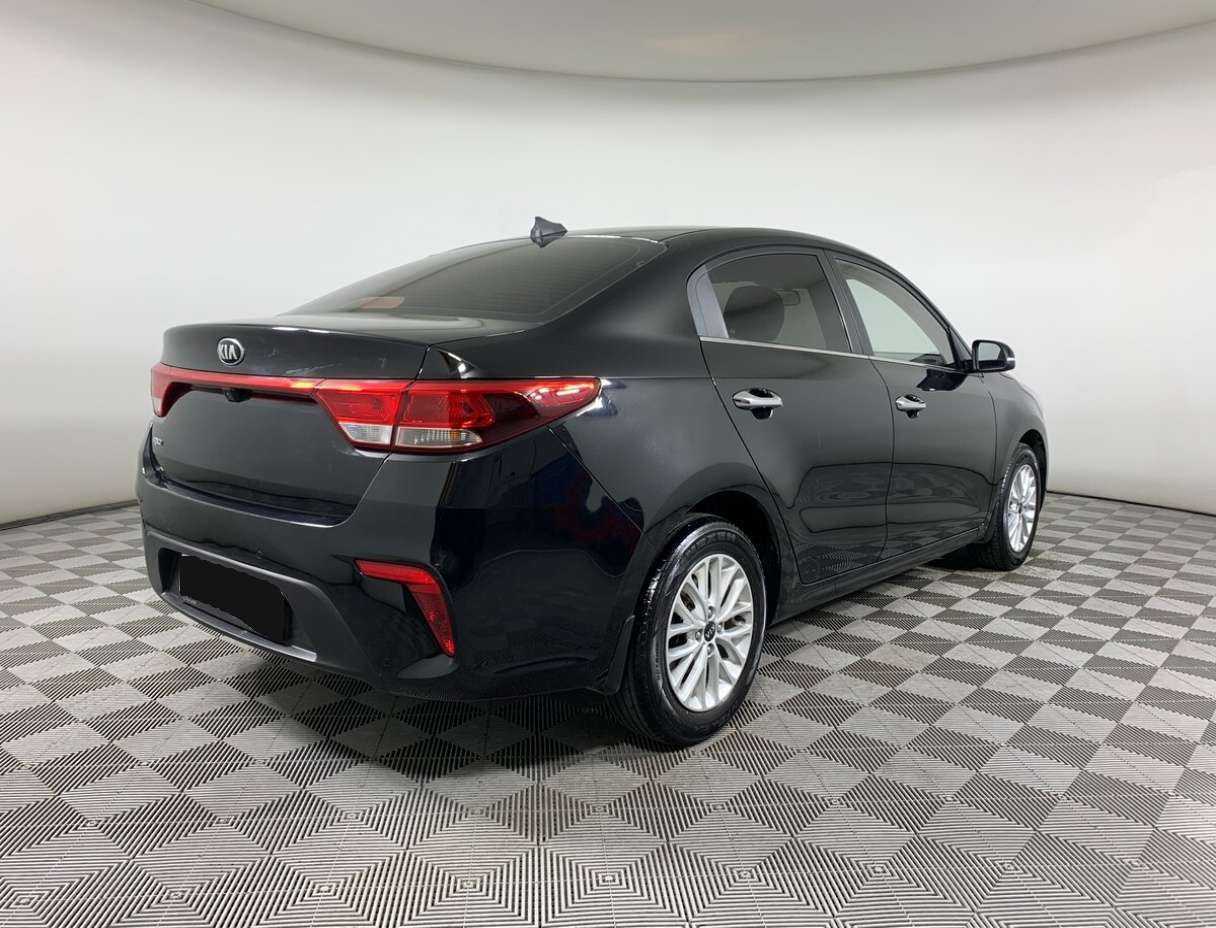 Б/У Киа Рио 2018 года. Фото: #4