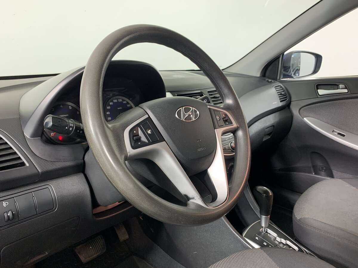 Б/У Хендай Солярис 2013 года. Фото: #8