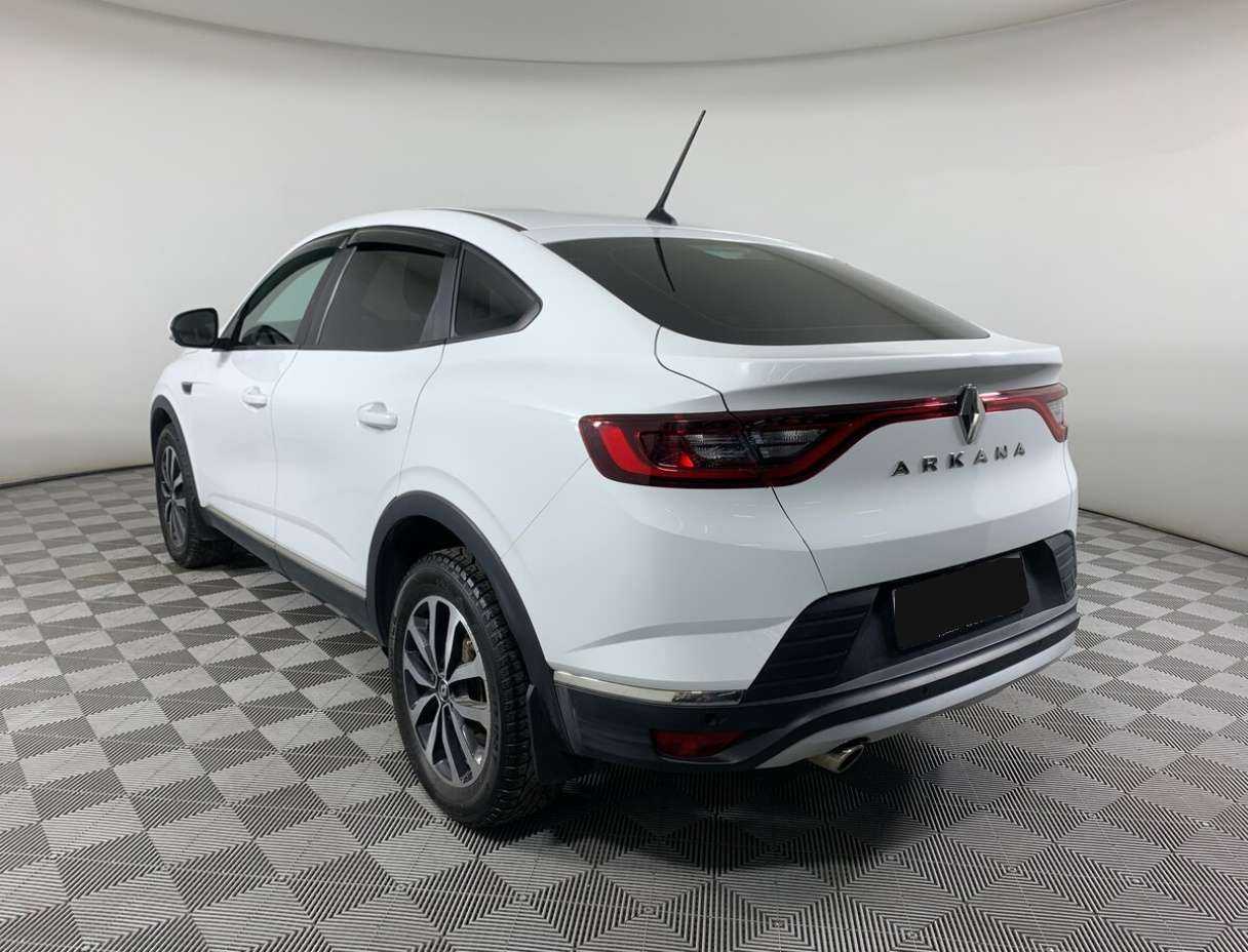 Б/У Рено Аркана 2021 года. Фото: #6