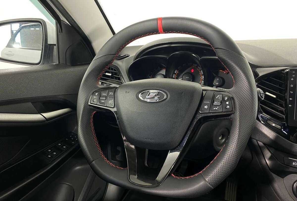 Б/У Лада (ВАЗ) Веста 2019 года. Фото: #8