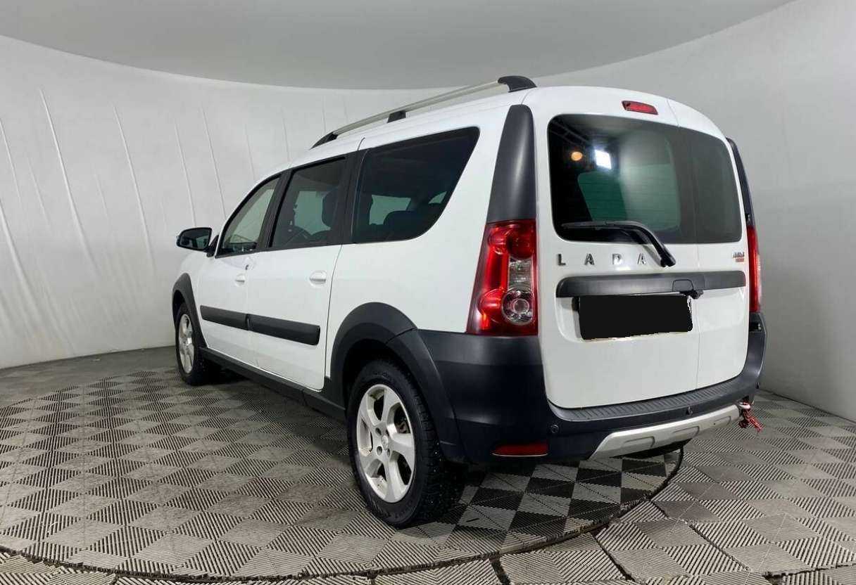 Б/У Лада (ВАЗ) Ларгус 2021 года. Фото: #6