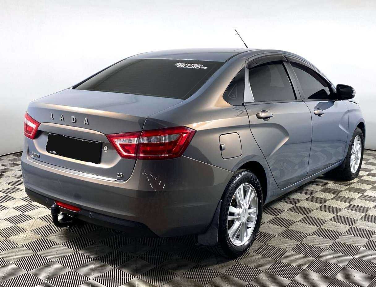 Б/У Лада (ВАЗ) Веста 2017 года. Фото: #4