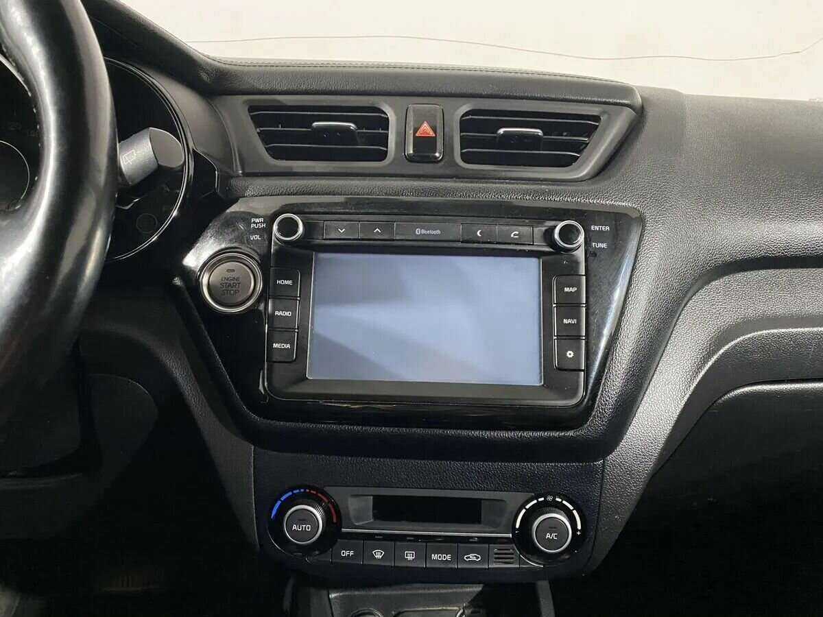 Б/У Киа Рио 2017 года. Фото: #10