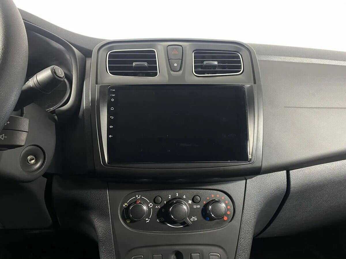 Б/У Рено Логан 2021 года. Фото: #6