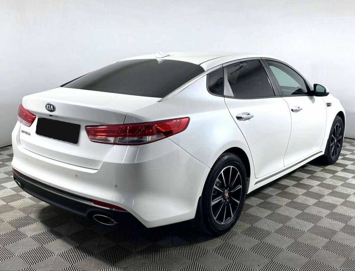 Kia Optima 2018 года с пробегом. Фото: #4