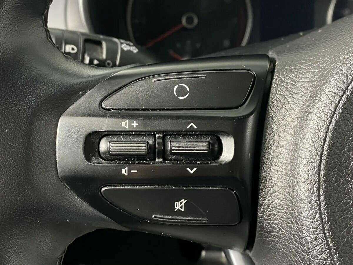 Б/У Киа Рио 2020 года. Фото: #10