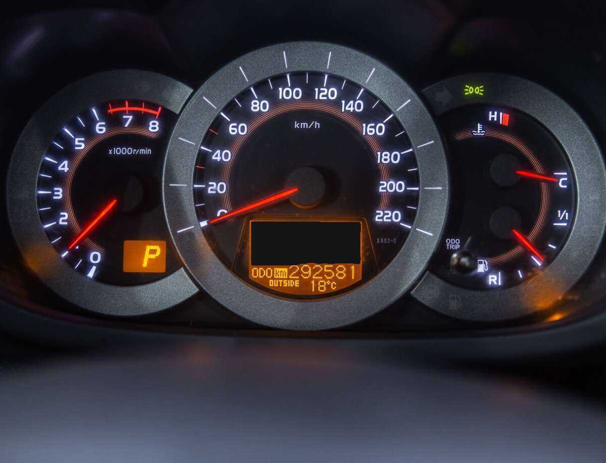 Б/У Тойота Рав4 2012 года. Фото: #9