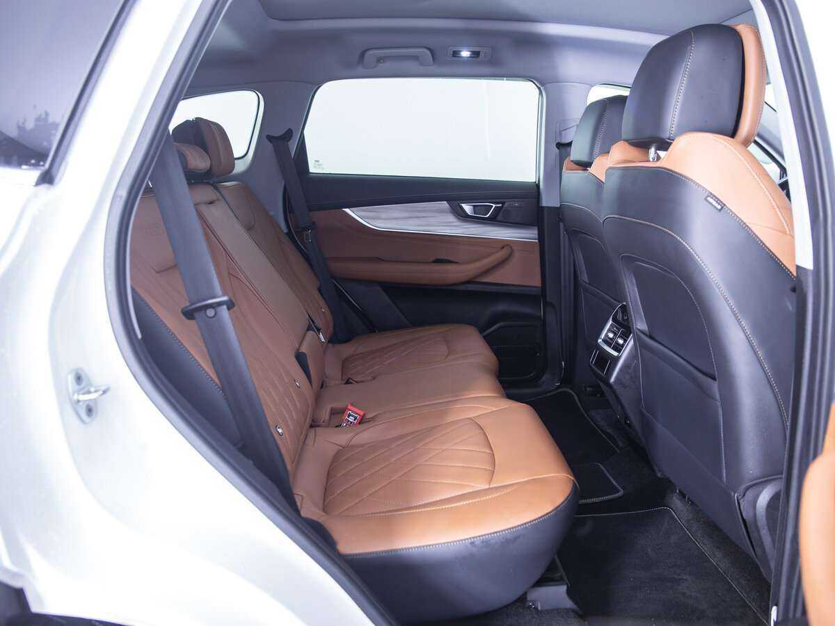 Chery Tiggo 8 Pro Max 2022 года с пробегом. Фото: #13