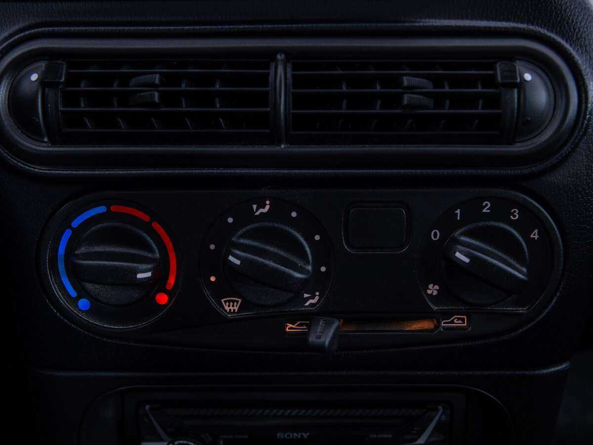 Chevrolet Niva 2015 года с пробегом. Фото: #9