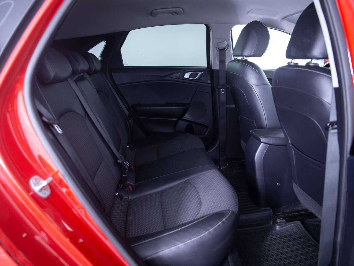 Б/У Киа Сид 2020 года. Фото: #19