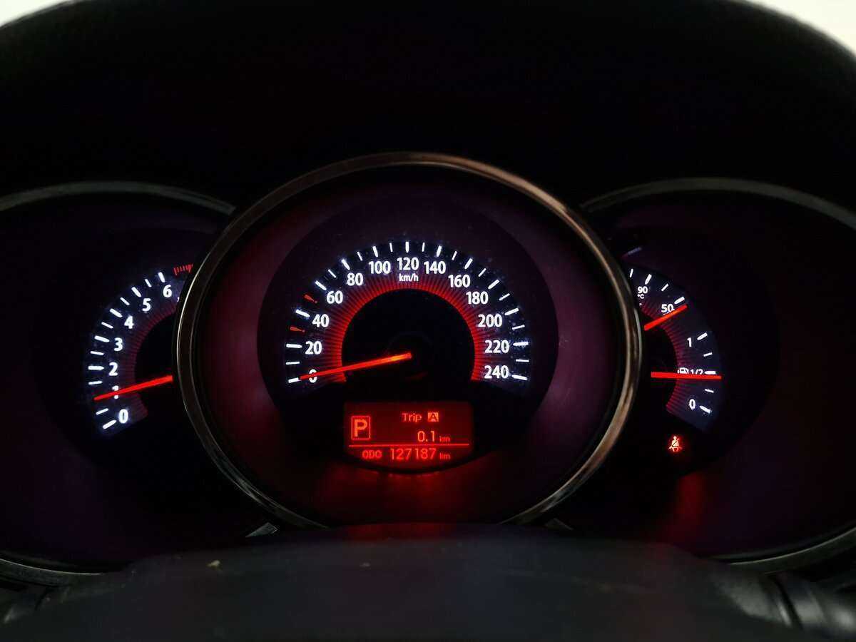 Б/У Киа Соренто 2012 года. Фото: #4