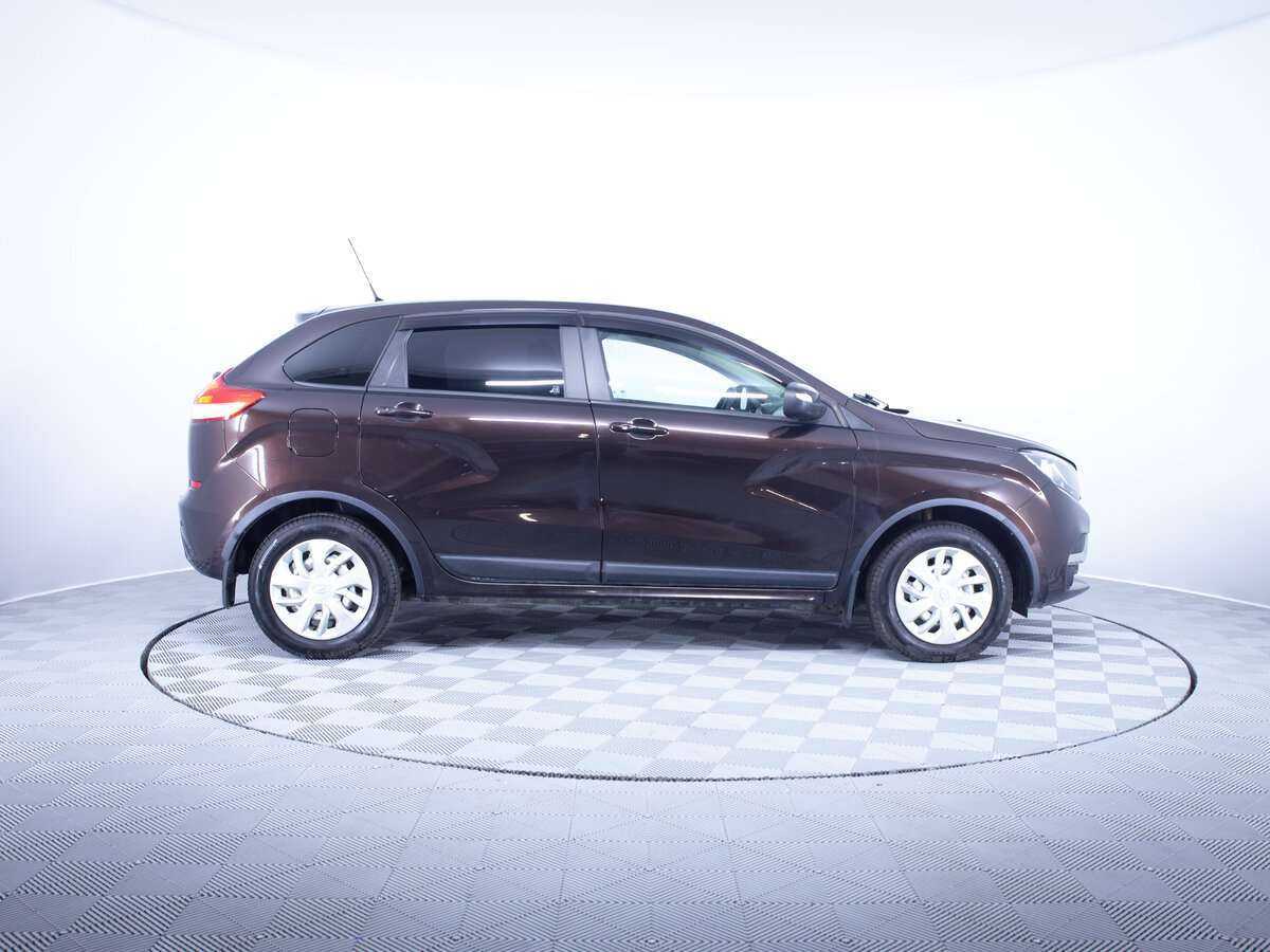 Б/У Лада (ВАЗ) ИКСРЭЙ 2017 года. Фото: #3