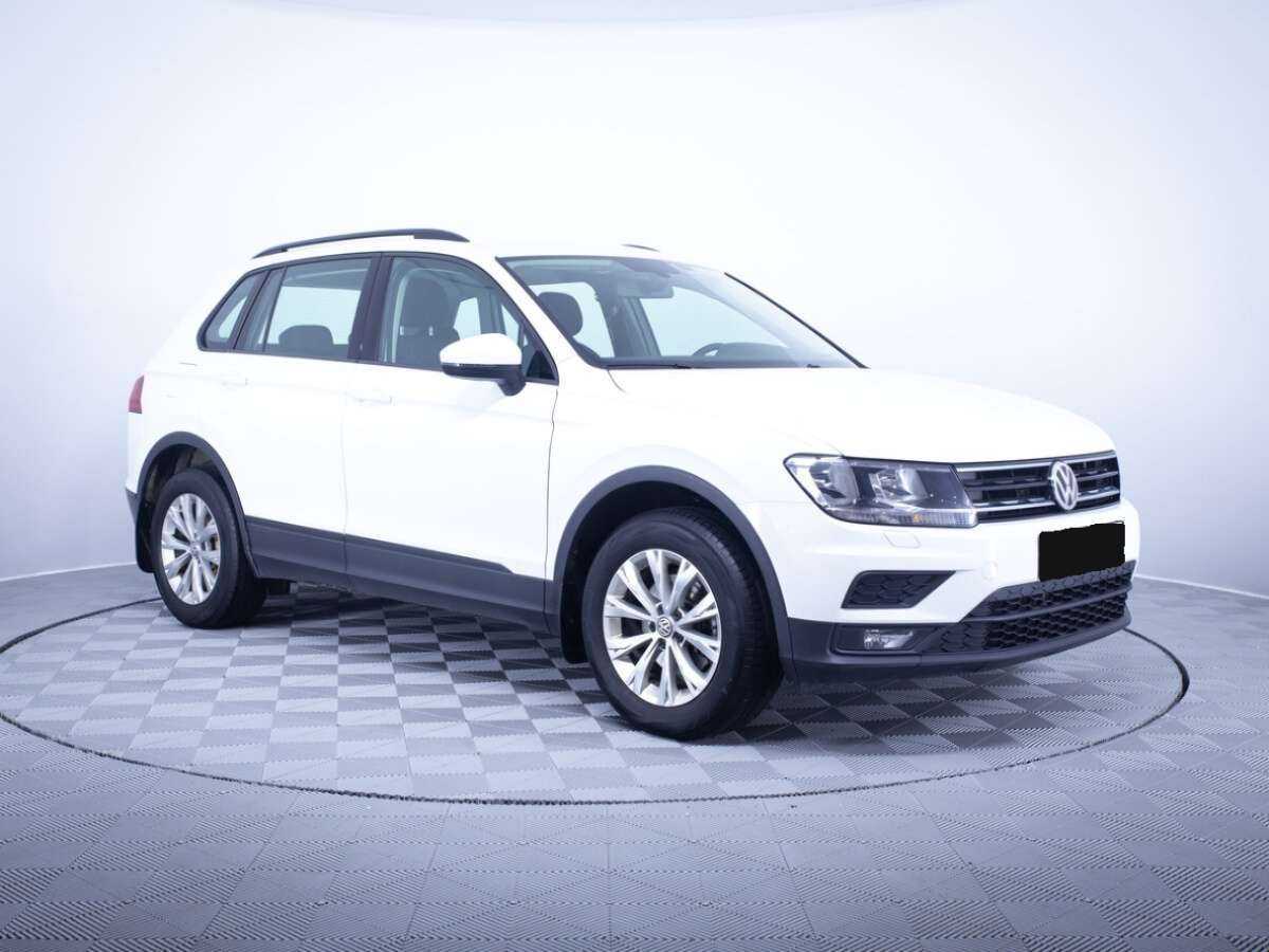 Volkswagen Tiguan 2018 года с пробегом. Фото: #2