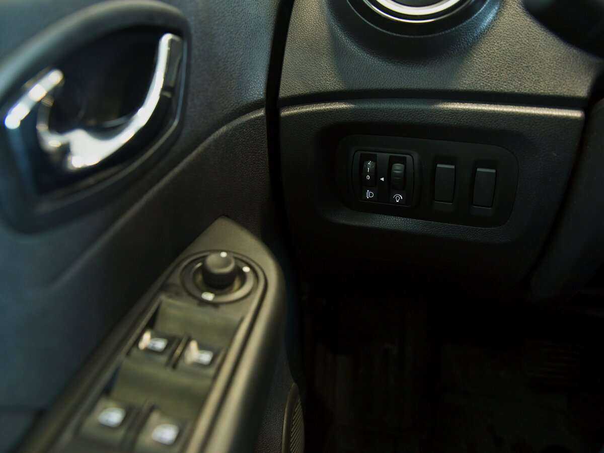 Б/У Рено Каптюр 2016 года. Фото: #8