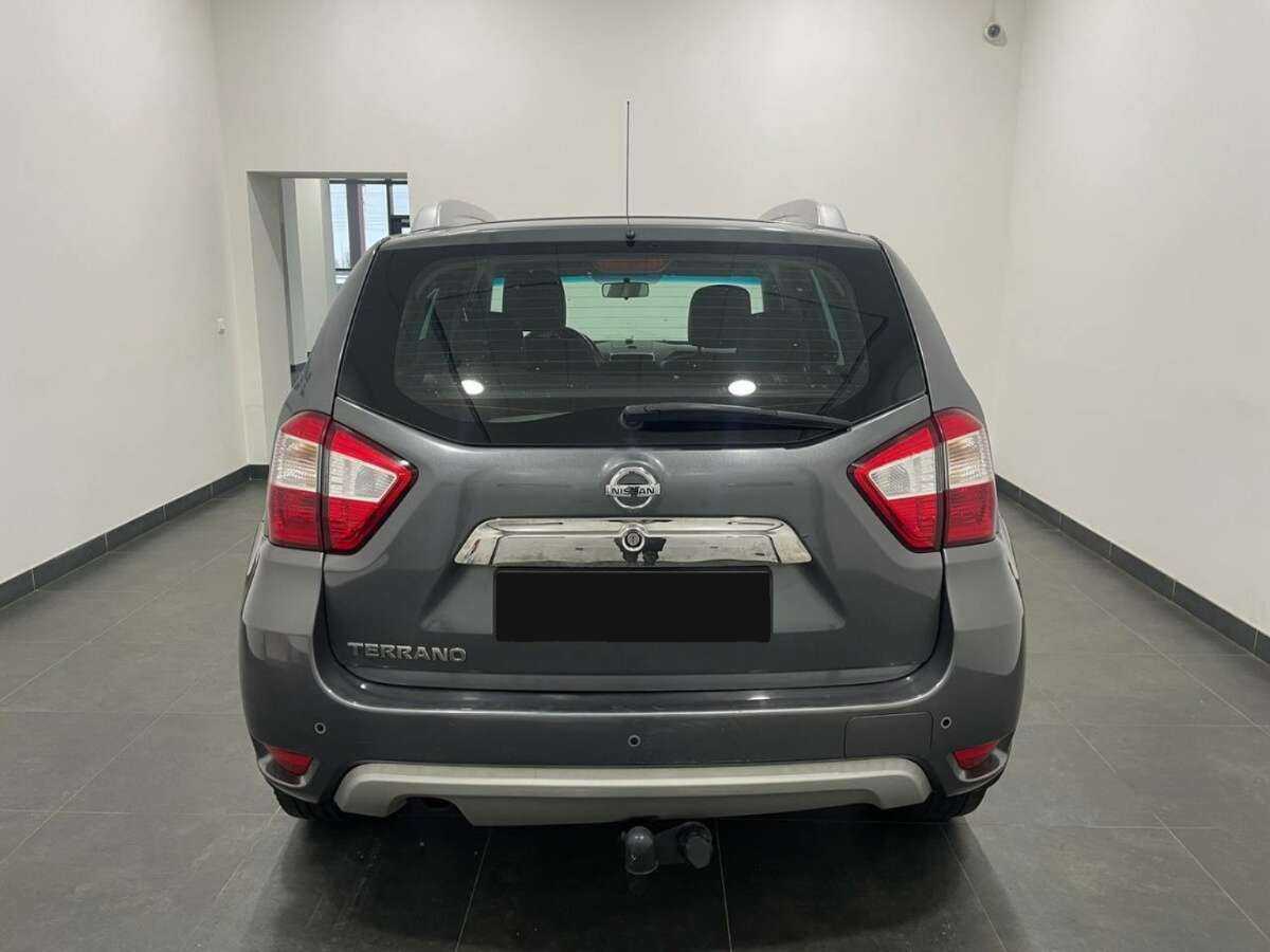 Б/У Ниссан Террано 2015 года. Фото: #3