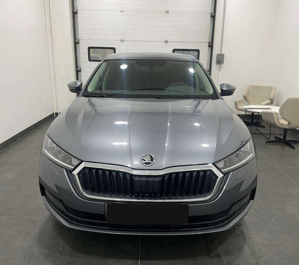 Skoda Octavia 2021 года с пробегом. Фото: #1