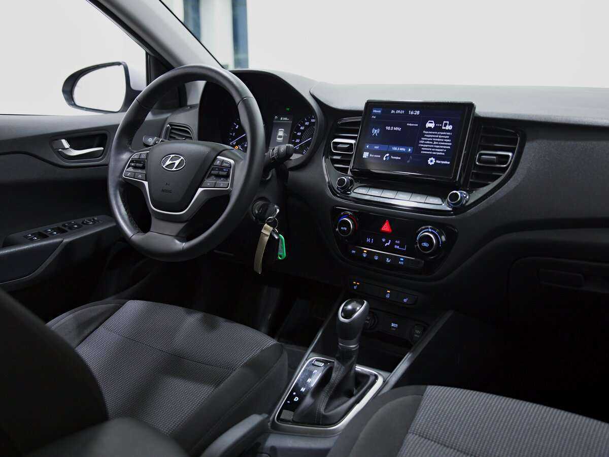 Б/У Хендай Солярис 2021 года. Фото: #6