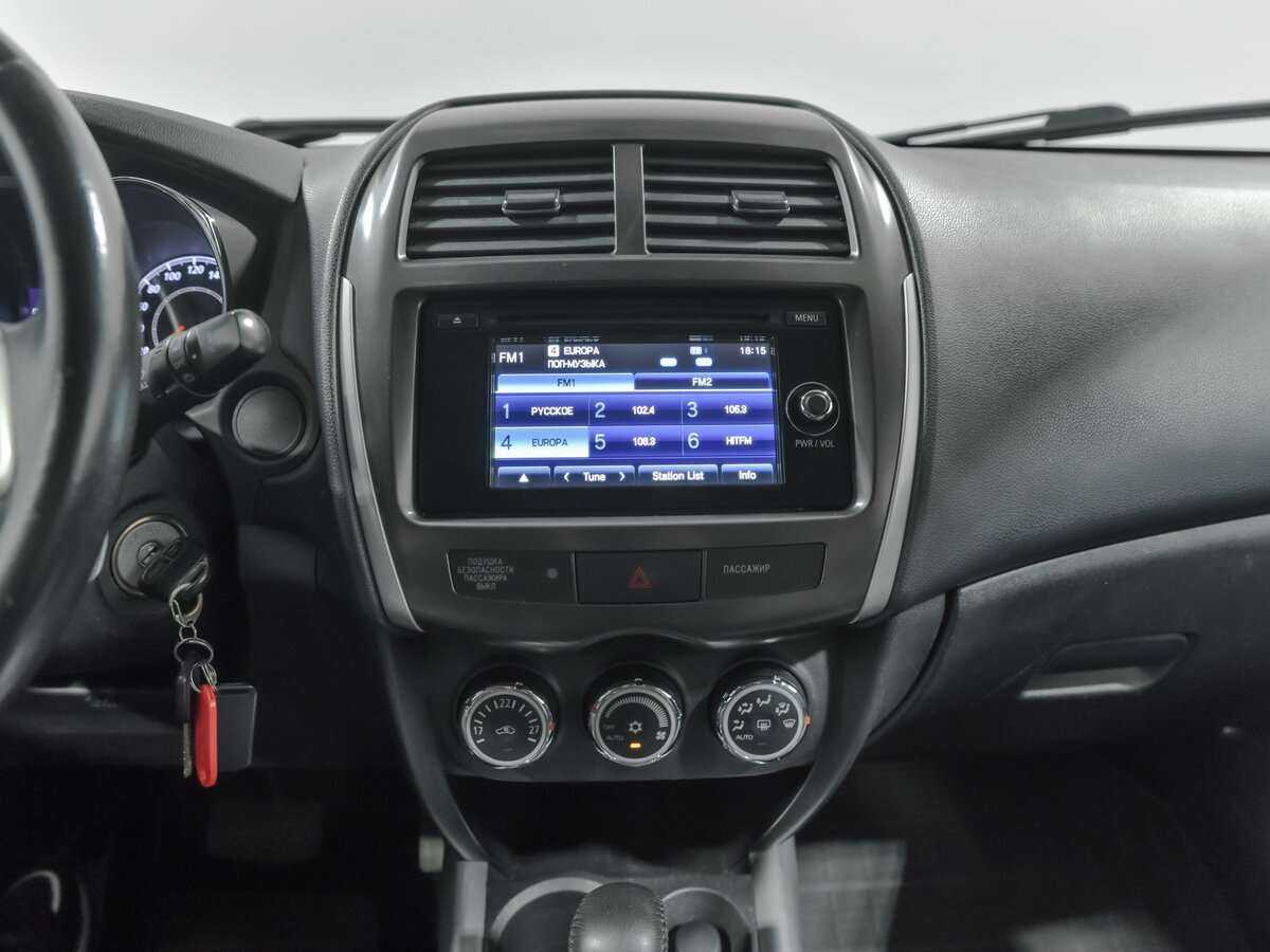 Б/У Митсубиши АС-Икс 2013 года. Фото: #10