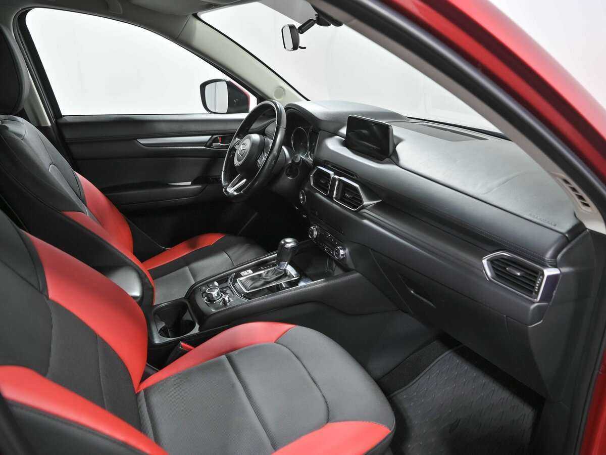 Б/У Мазда Ц-Икс-5 2017 года. Фото: #10