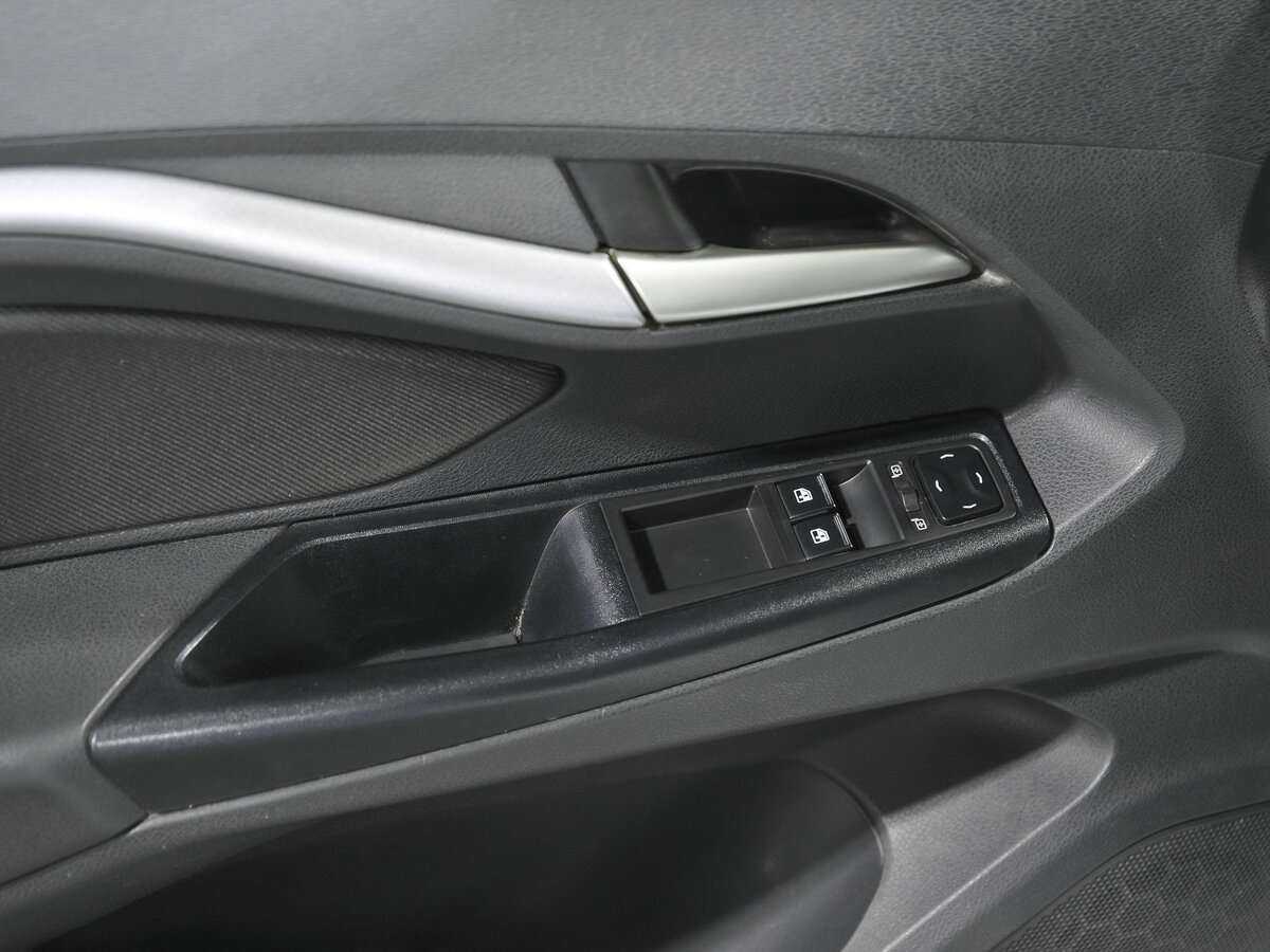 Б/У Лада (ВАЗ) Веста 2019 года. Фото: #11