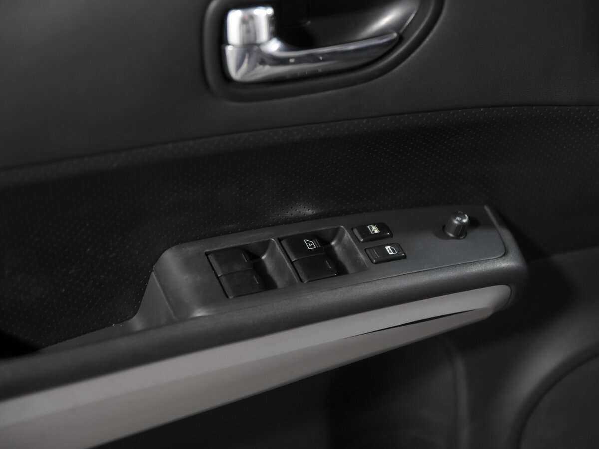 Б/У Ниссан Икс-Трейл 2014 года. Фото: #11