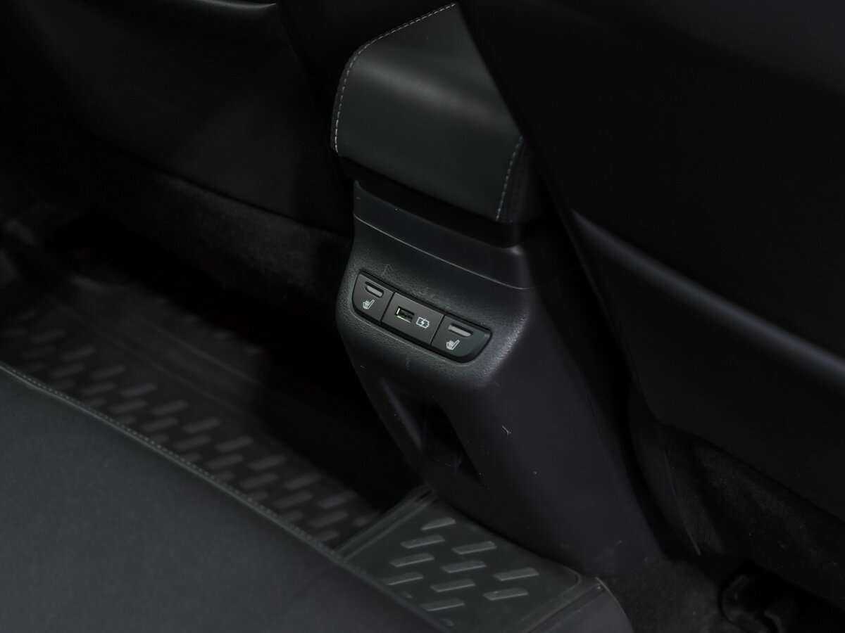 Б/У Лада (ВАЗ) Веста 2021 года. Фото: #15