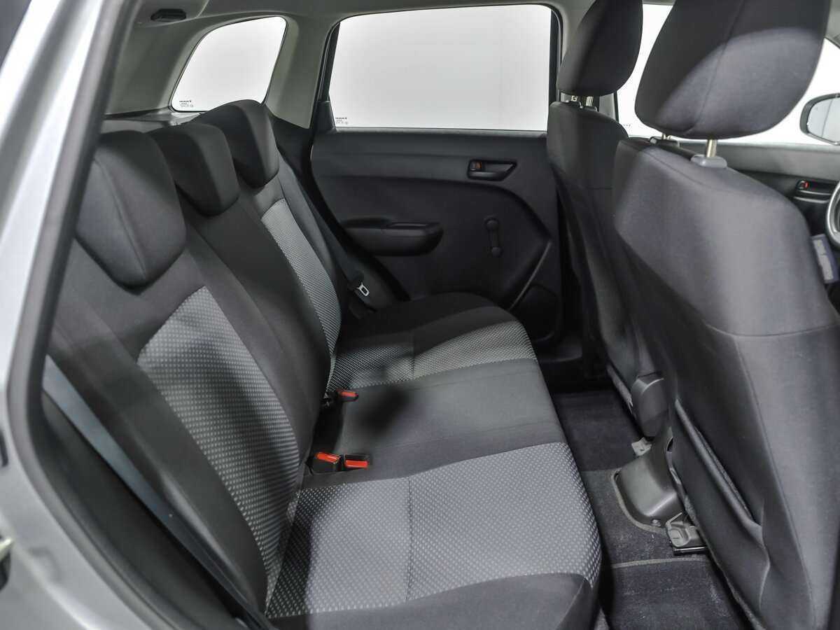 Б/У Сузуки Витара 2018 года. Фото: #11