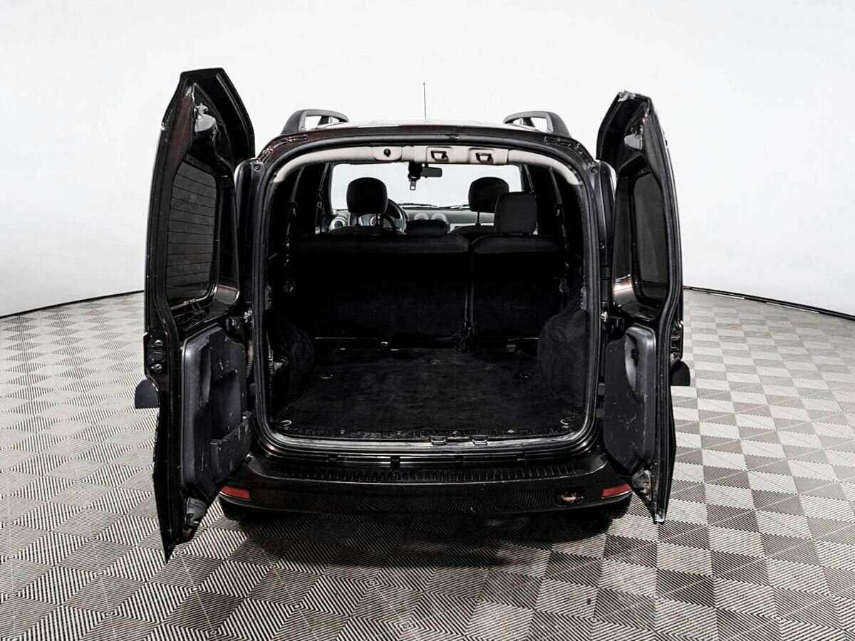 Б/У Лада (ВАЗ) Ларгус 2019 года. Фото: #9