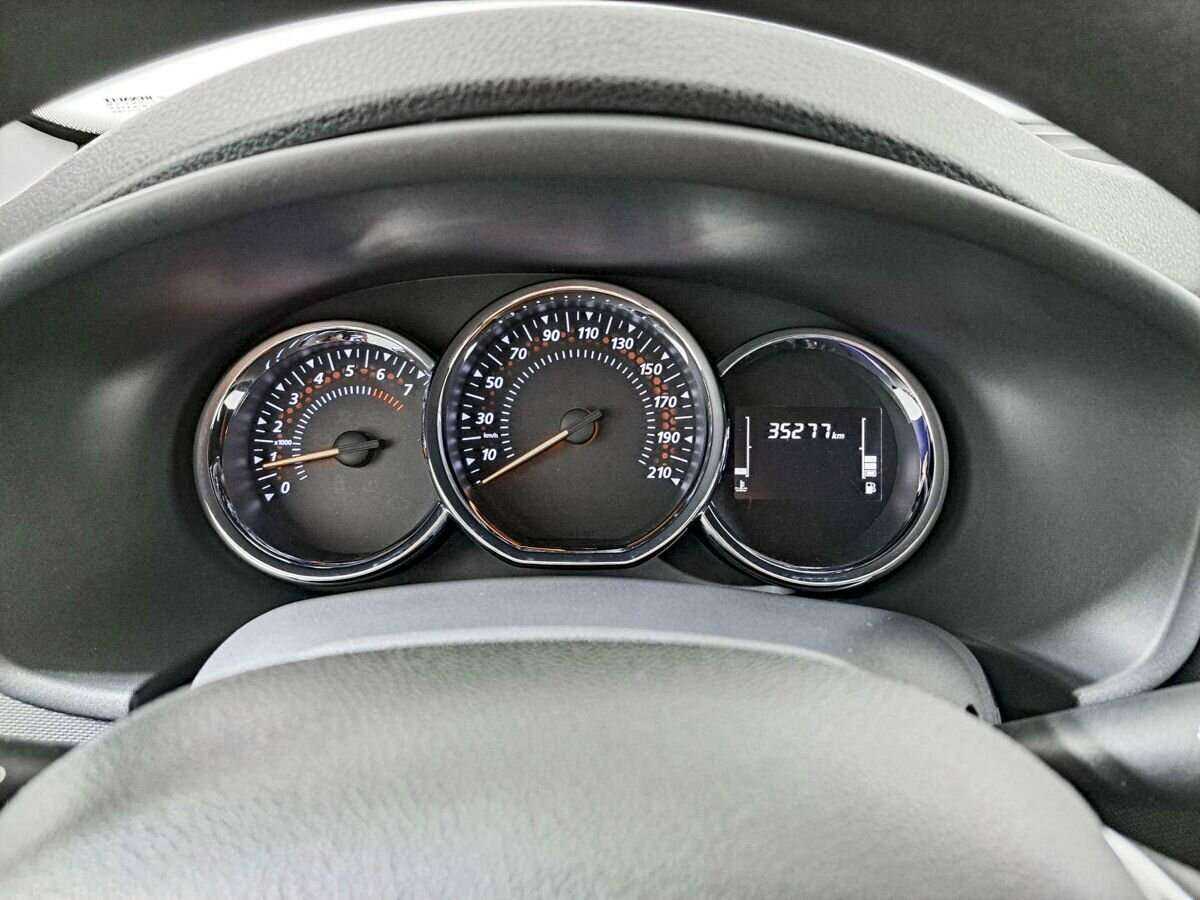 Б/У Рено Сандеро 2021 года. Фото: #10