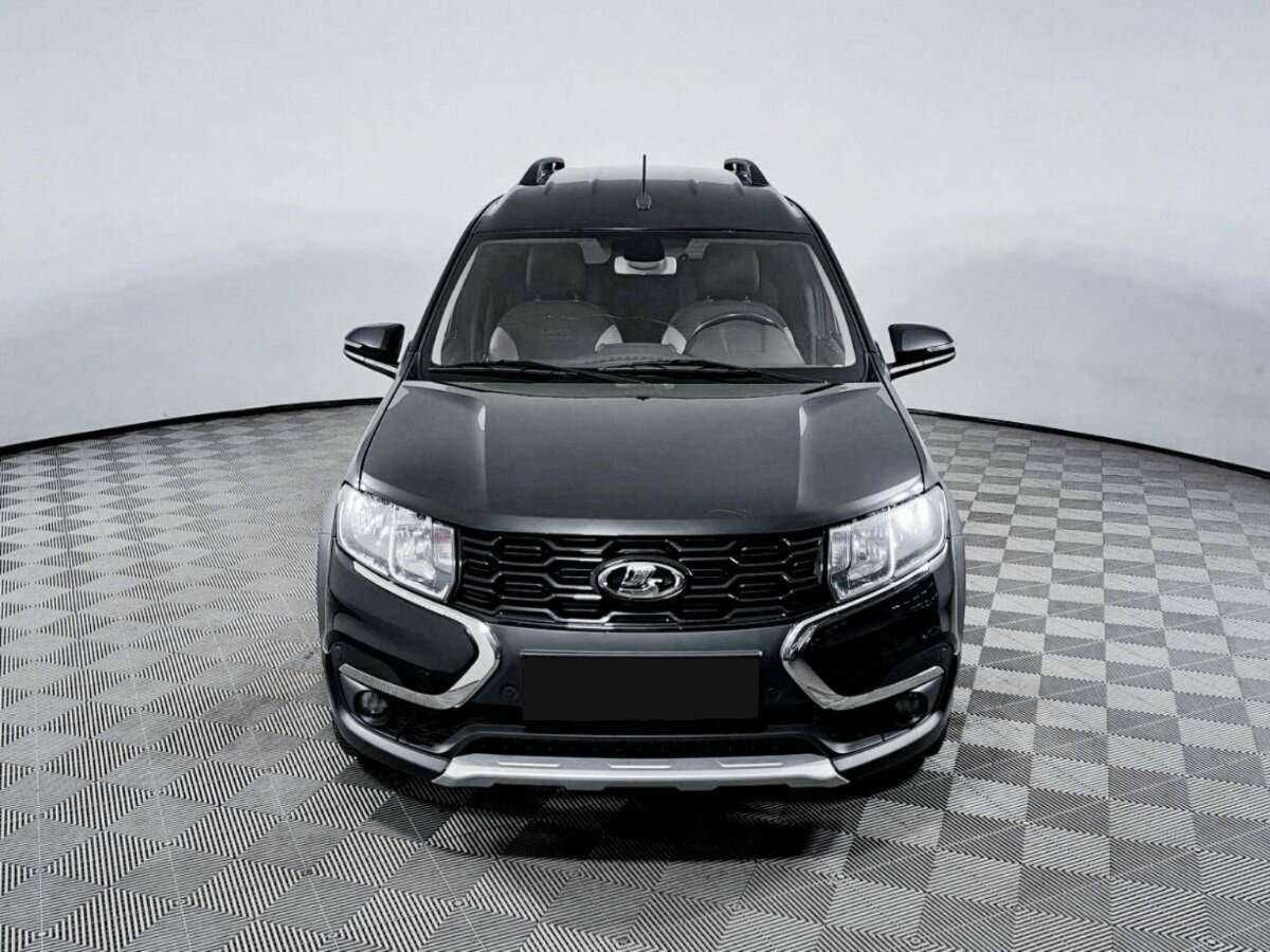 Б/У Лада (ВАЗ) Ларгус 2021 года. Фото: #1