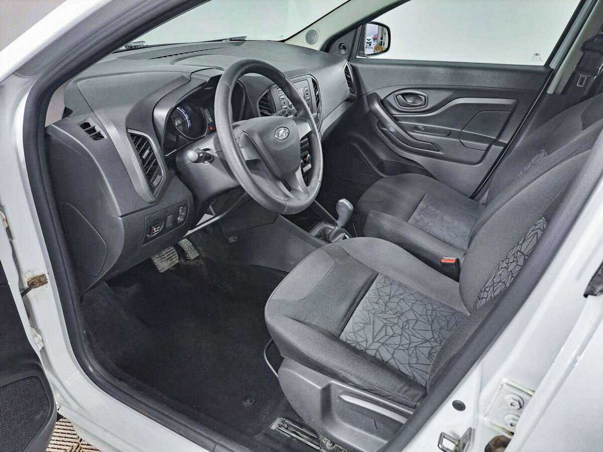 Б/У Лада (ВАЗ) ИКСРЭЙ 2018 года. Фото: #13