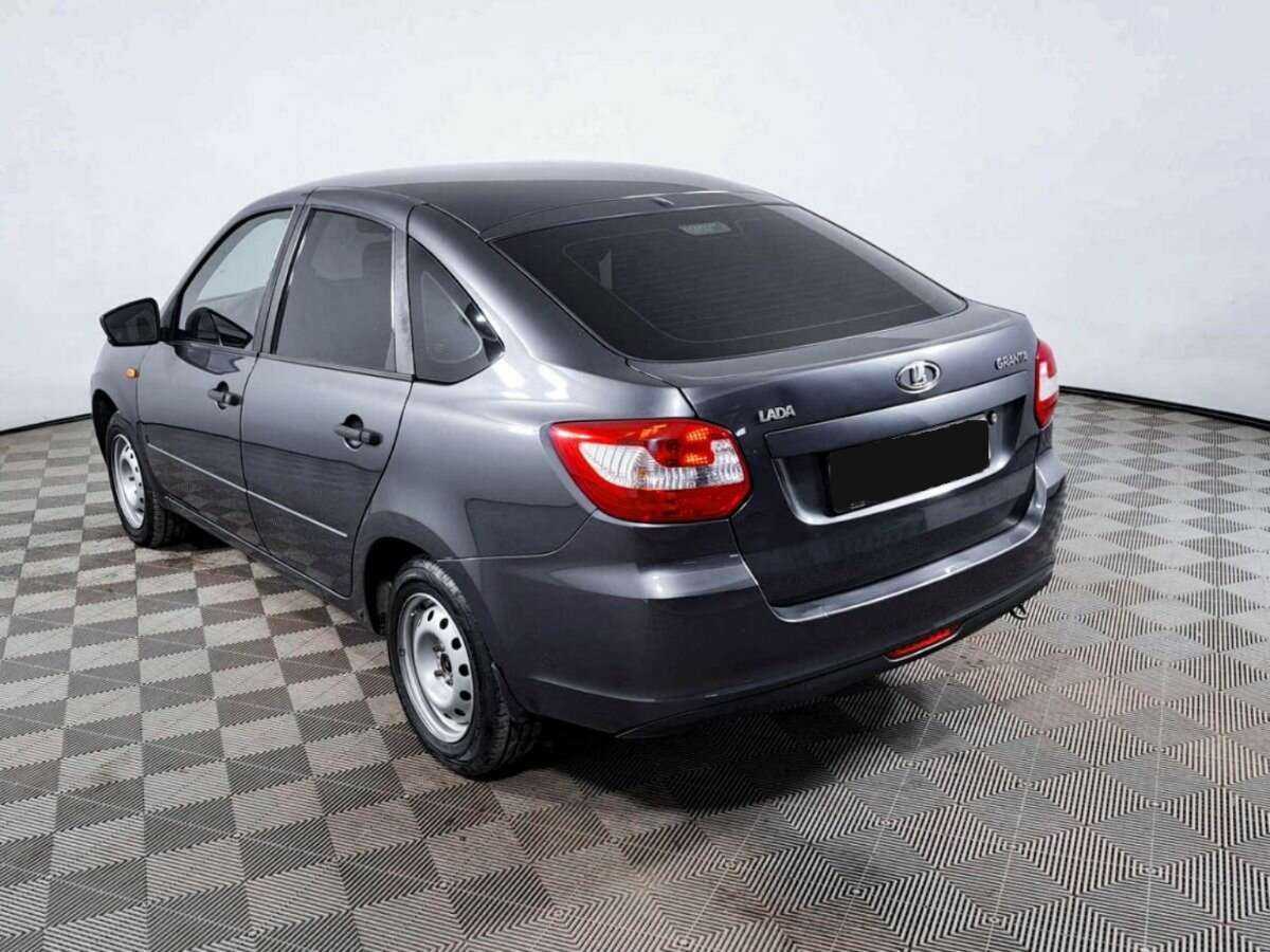 Б/У Лада (ВАЗ) Гранта 2017 года. Фото: #6