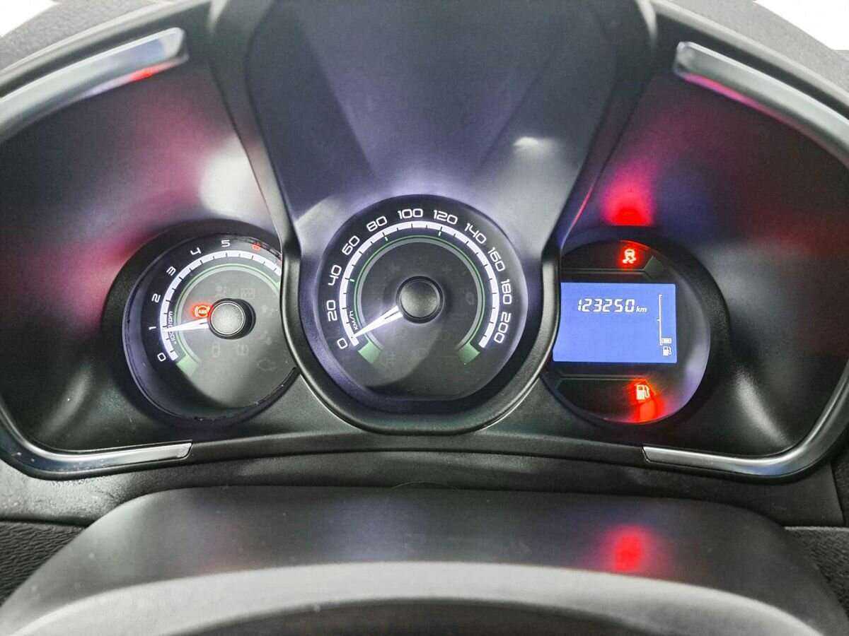 Б/У Лада (ВАЗ) ИКСРЭЙ 2017 года. Фото: #10