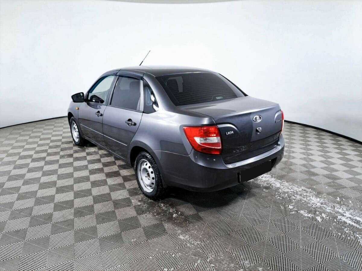 Б/У Лада (ВАЗ) Гранта 2017 года. Фото: #6