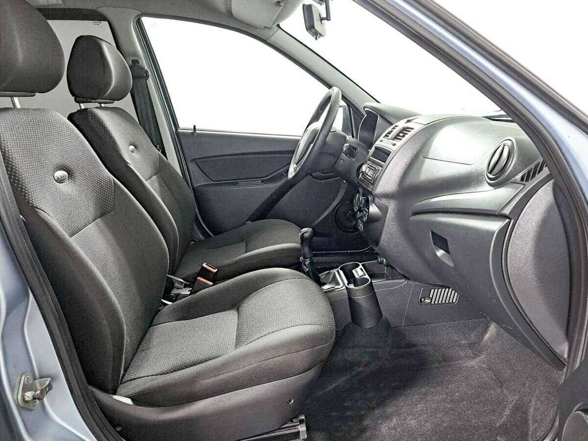 Б/У Лада (ВАЗ) Калина 2013 года. Фото: #8