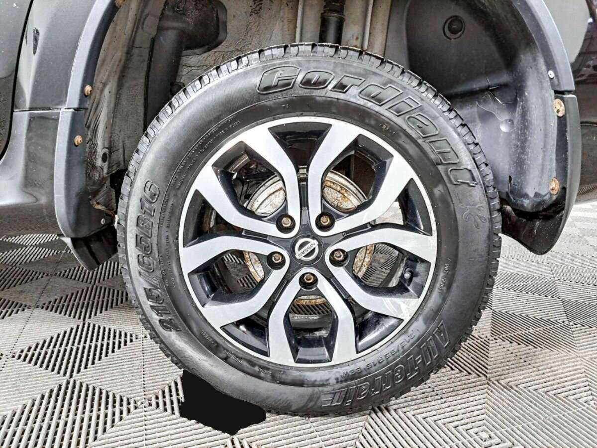 Б/У Ниссан Террано 2014 года. Фото: #17