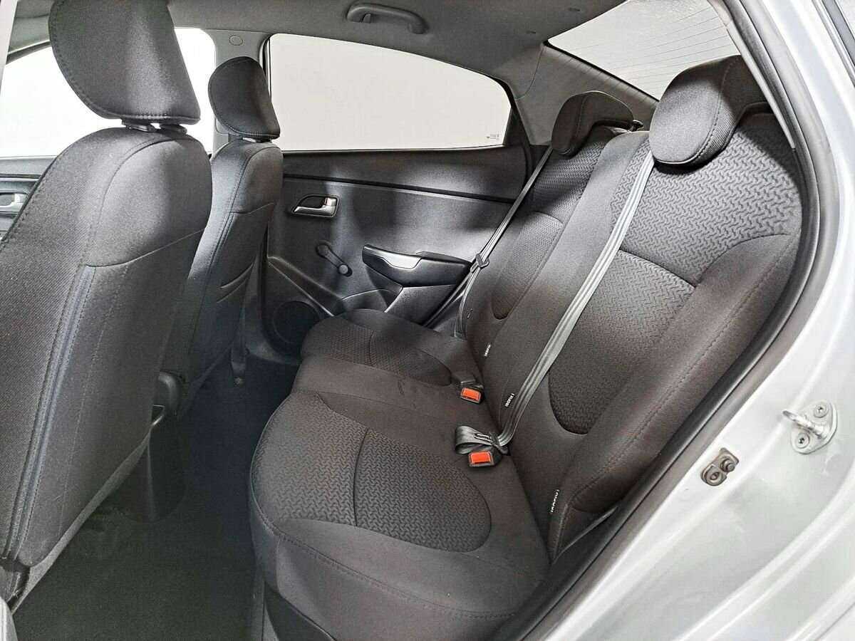 Б/У Киа Рио 2015 года. Фото: #9