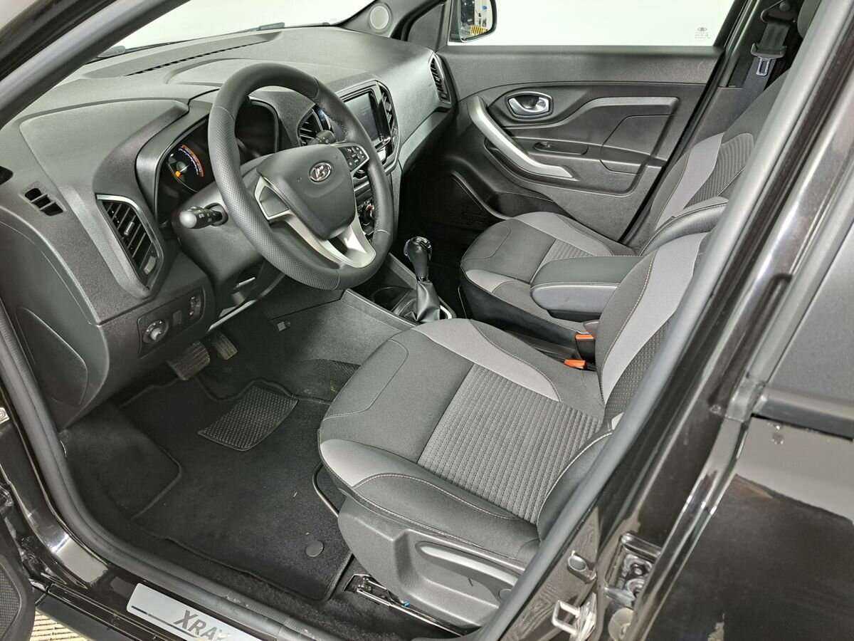 Б/У Лада (ВАЗ) ИКСРЭЙ 2020 года. Фото: #13