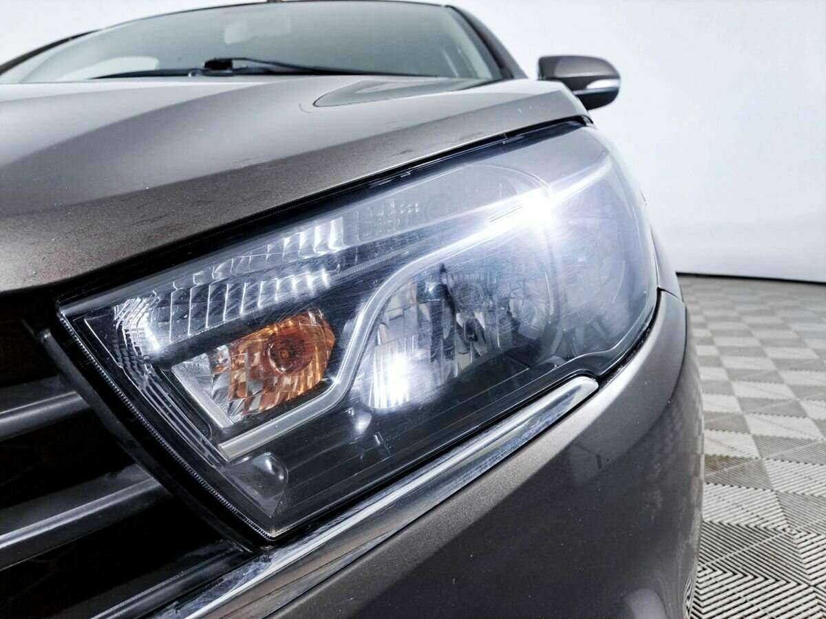 Б/У Лада (ВАЗ) Веста 2018 года. Фото: #16