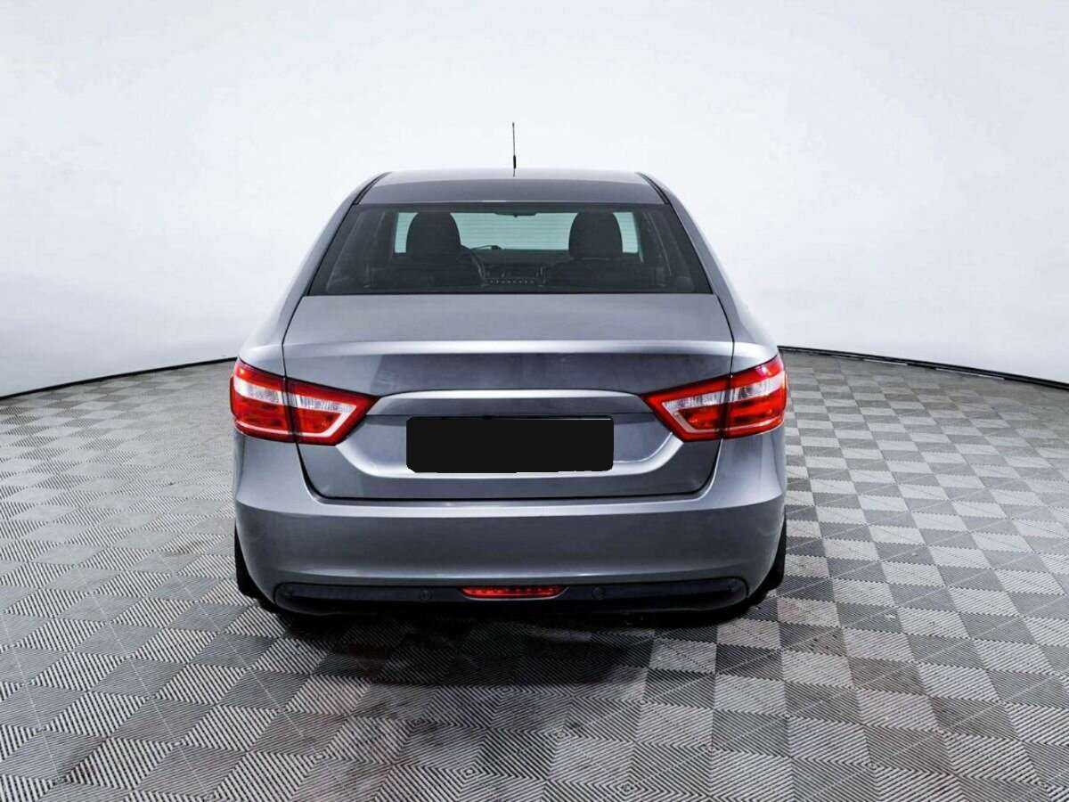 Б/У Лада (ВАЗ) Веста 2017 года. Фото: #5