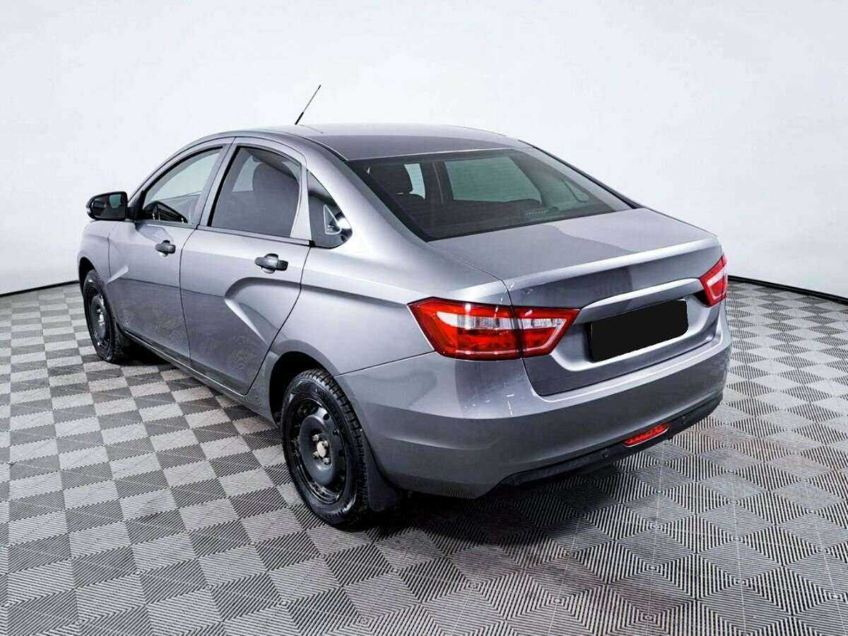 Б/У Лада (ВАЗ) Веста 2017 года. Фото: #6