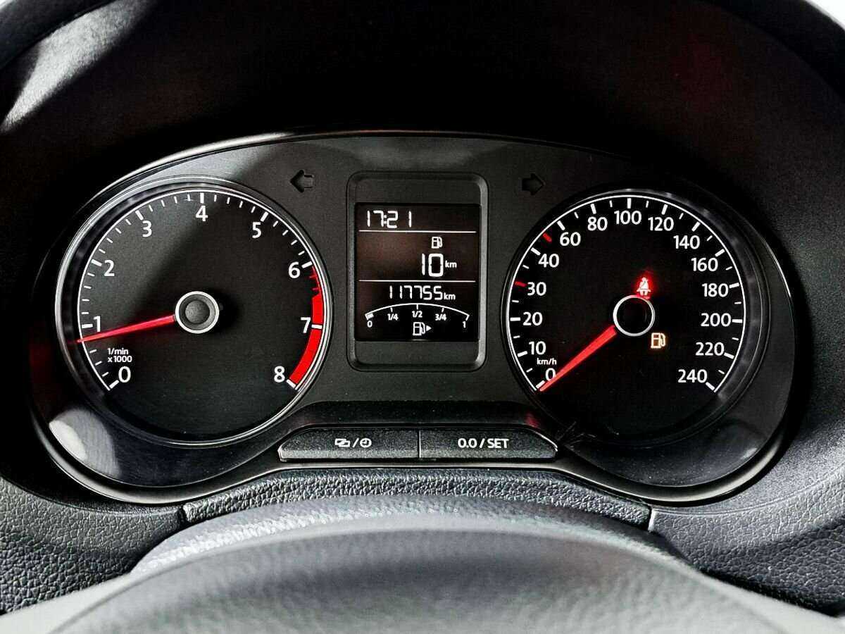 Б/У Фольксваген Поло 2019 года. Фото: #12