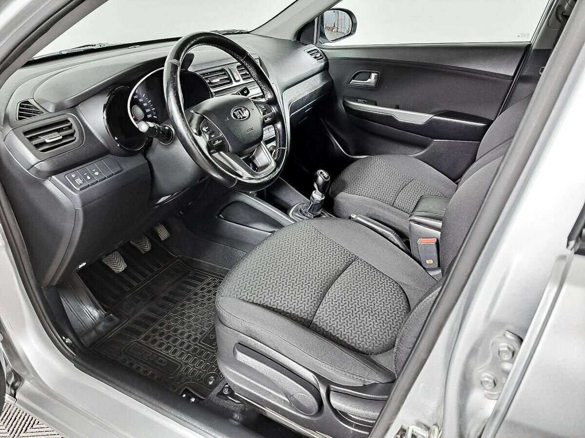 Б/У Киа Рио 2015 года. Фото: #12