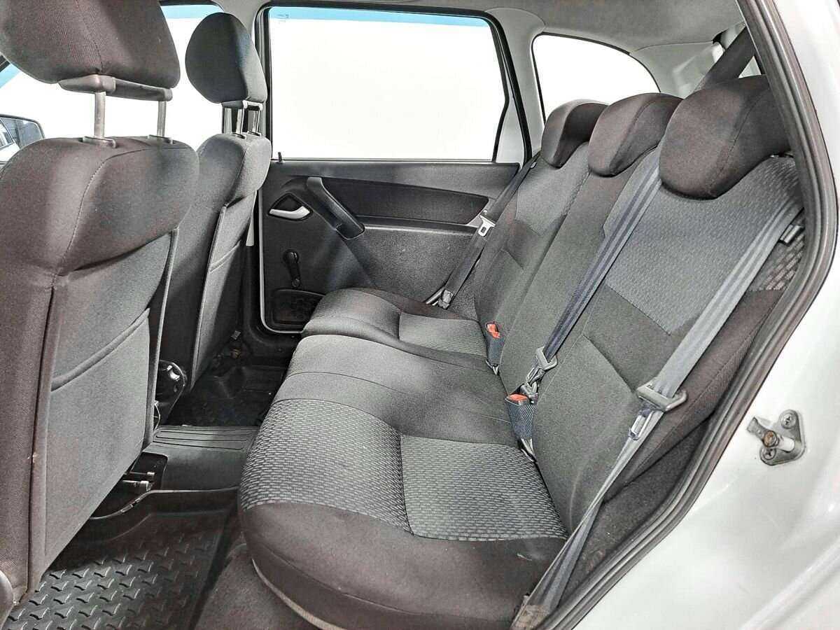 Б/У Лада (ВАЗ) Калина 2014 года. Фото: #7